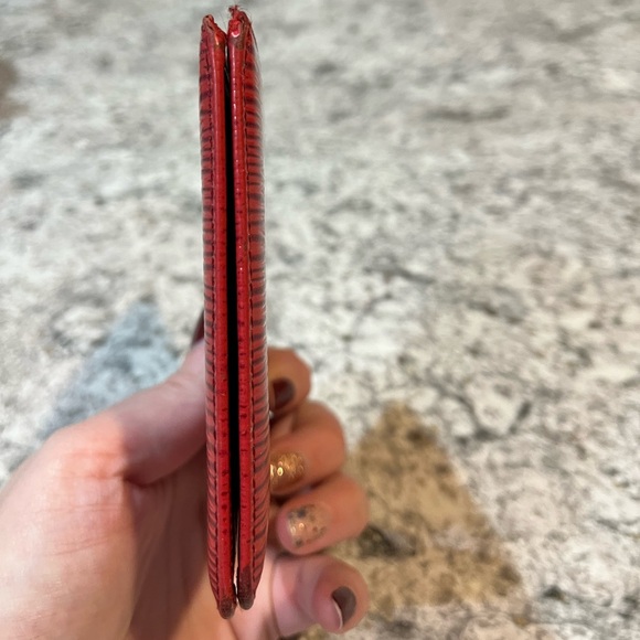 🚨Low Start Louis Vuitton Res Epi Bifold Wallet - Picture 11 of 13